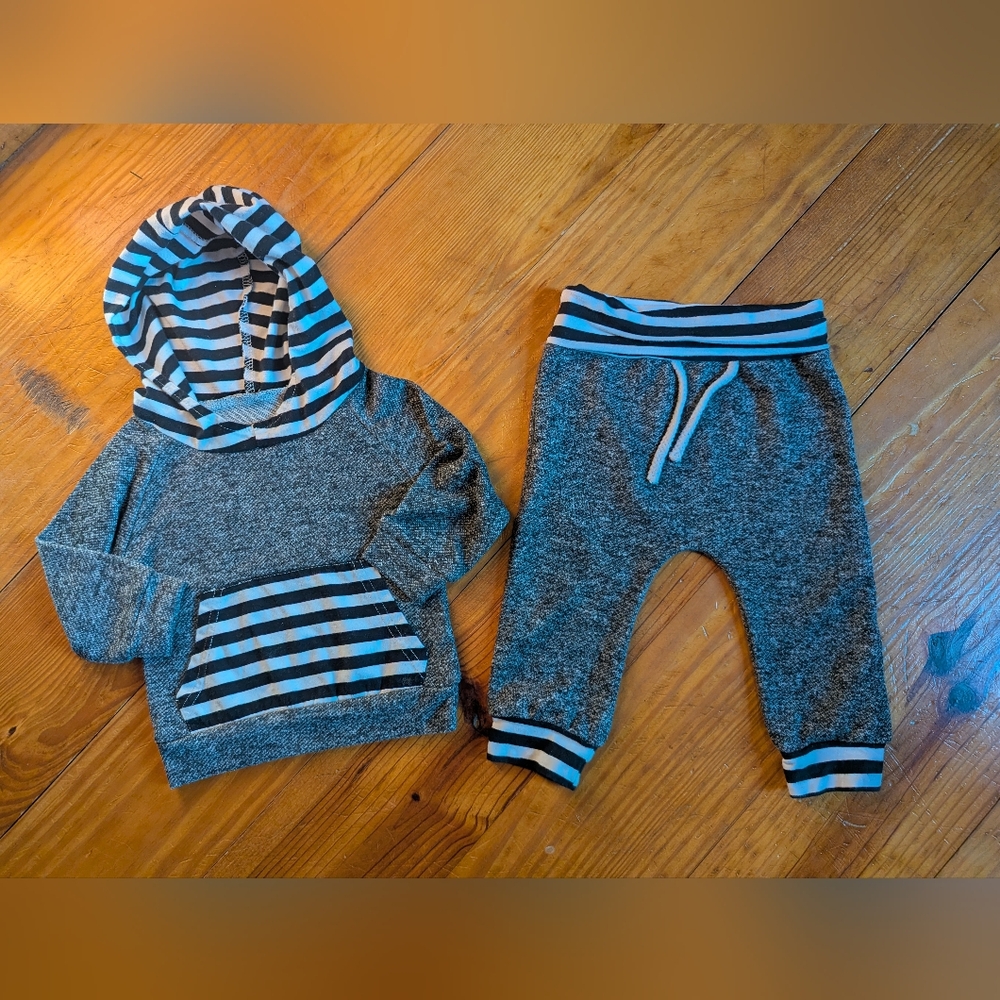 Heathered Gray With Stripes Matching Set 6-9mo